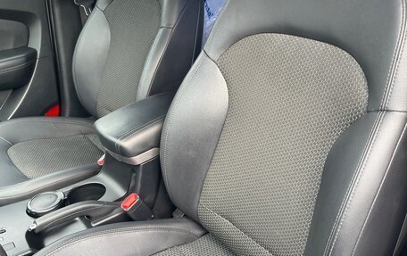 Hyundai ix35 I рестайлинг, 2011 год, 1 200 000 рублей, 21 фотография