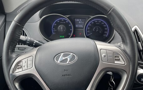 Hyundai ix35 I рестайлинг, 2011 год, 1 200 000 рублей, 33 фотография