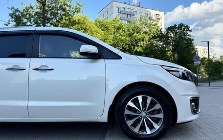 KIA Carnival III, 2018 год, 2 149 000 рублей, 8 фотография
