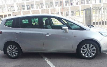 Opel Zafira C рестайлинг, 2014 год, 740 000 рублей, 6 фотография
