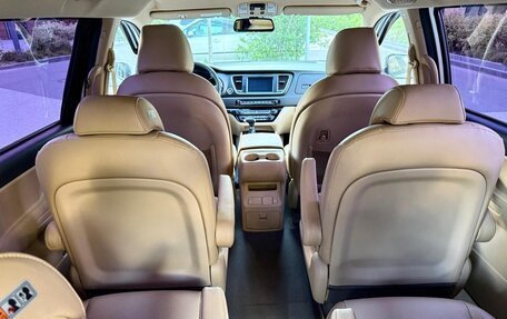 KIA Carnival III, 2018 год, 2 149 000 рублей, 31 фотография
