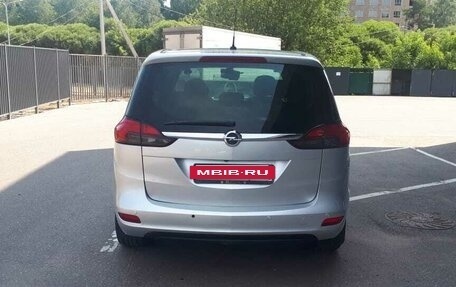 Opel Zafira C рестайлинг, 2014 год, 740 000 рублей, 7 фотография