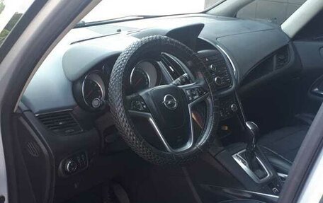 Opel Zafira C рестайлинг, 2014 год, 740 000 рублей, 11 фотография