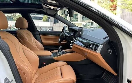 BMW 6 серия, 2022 год, 4 750 052 рублей, 10 фотография
