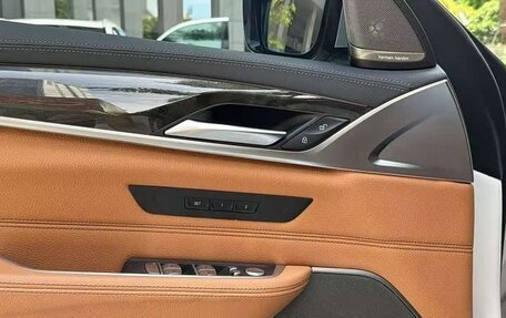 BMW 6 серия, 2022 год, 4 750 052 рублей, 14 фотография