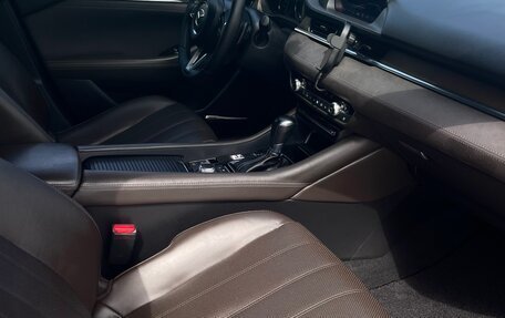 Mazda 6, 2019 год, 2 990 000 рублей, 13 фотография