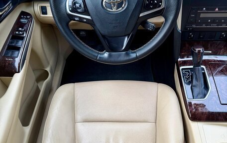 Toyota Camry, 2016 год, 2 170 000 рублей, 8 фотография
