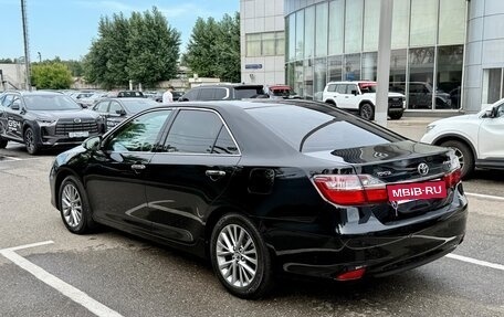 Toyota Camry, 2016 год, 2 170 000 рублей, 2 фотография