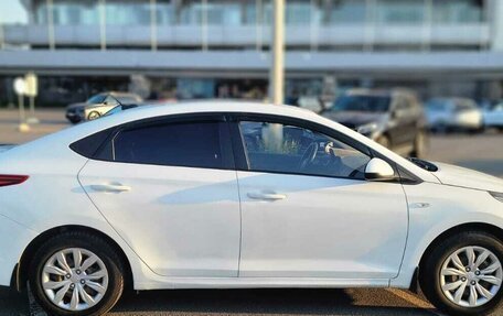 Hyundai Solaris II рестайлинг, 2018 год, 980 000 рублей, 10 фотография