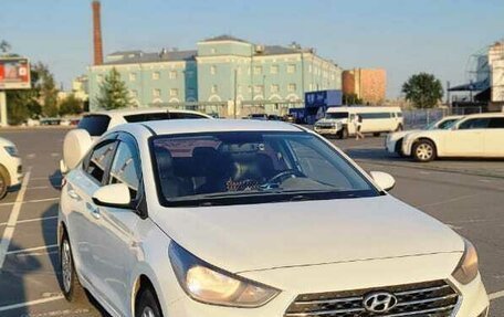 Hyundai Solaris II рестайлинг, 2018 год, 980 000 рублей, 11 фотография