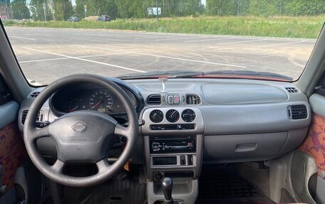 Nissan Micra II, 1999 год, 200 000 рублей, 8 фотография