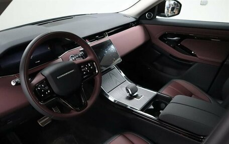 Land Rover Range Rover Evoque II, 2024 год, 6 090 000 рублей, 15 фотография