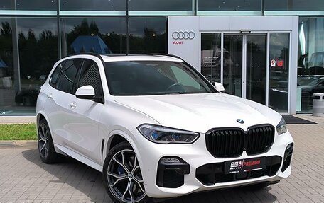 BMW X5, 2019 год, 7 050 000 рублей, 3 фотография