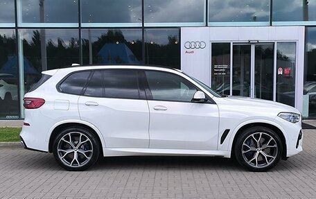 BMW X5, 2019 год, 7 050 000 рублей, 4 фотография