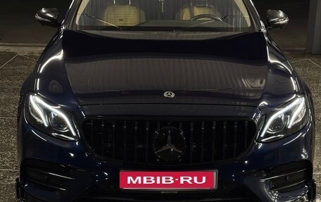 Mercedes-Benz E-Класс, 2018 год, 4 200 000 рублей, 2 фотография