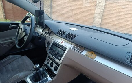 Volkswagen Passat B6, 2005 год, 400 000 рублей, 4 фотография