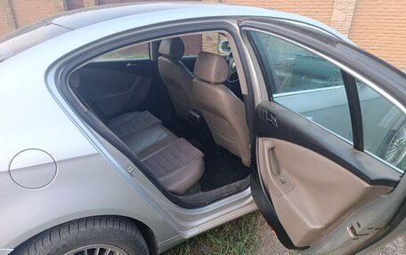 Volkswagen Passat B6, 2005 год, 400 000 рублей, 6 фотография