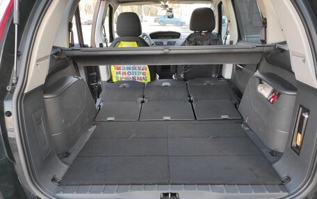 Citroen C4 Picasso II рестайлинг, 2010 год, 688 000 рублей, 4 фотография