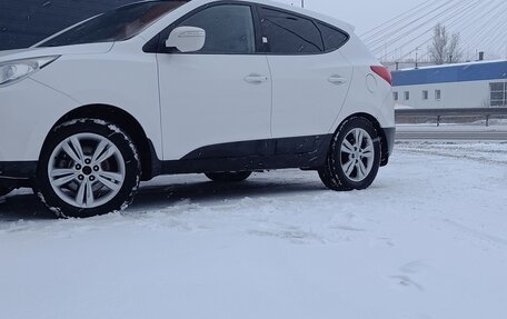 Hyundai ix35 I рестайлинг, 2012 год, 1 000 500 рублей, 2 фотография