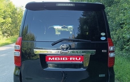 Toyota Noah III, 2011 год, 2 150 000 рублей, 6 фотография