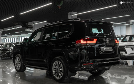 Toyota Land Cruiser, 2025 год, 13 300 000 рублей, 4 фотография