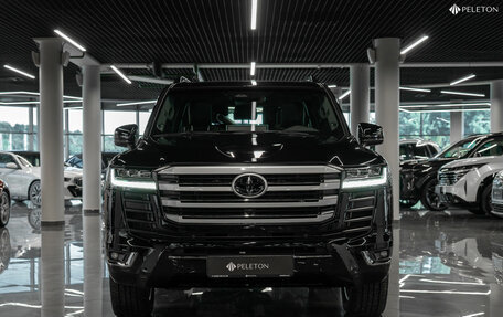 Toyota Land Cruiser, 2025 год, 13 300 000 рублей, 3 фотография