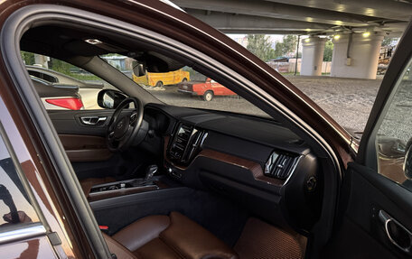 Volvo XC60 II, 2021 год, 4 460 000 рублей, 9 фотография