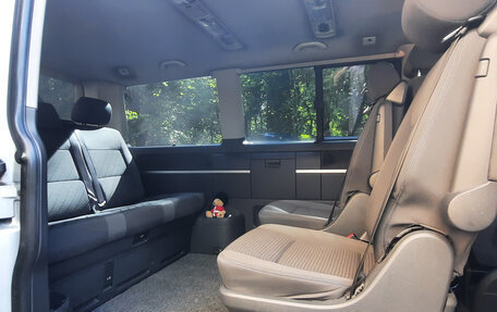 Volkswagen Multivan T5, 2012 год, 2 500 000 рублей, 5 фотография