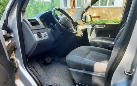 Volkswagen Multivan T5, 2012 год, 2 500 000 рублей, 12 фотография