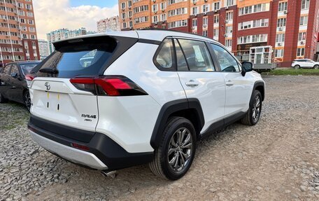Toyota RAV4, 2025 год, 3 600 000 рублей, 15 фотография