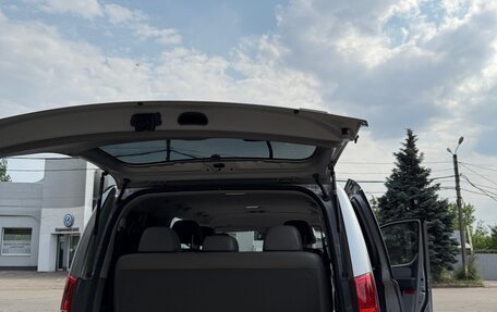 Hyundai Grand Starex Grand Starex I рестайлинг 2, 2018 год, 3 700 000 рублей, 22 фотография