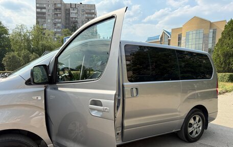 Hyundai Grand Starex Grand Starex I рестайлинг 2, 2018 год, 3 700 000 рублей, 17 фотография
