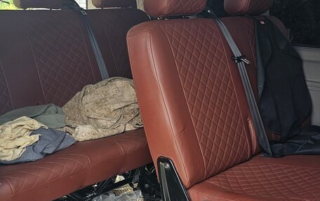 Volkswagen Caravelle T5, 2011 год, 1 400 000 рублей, 4 фотография