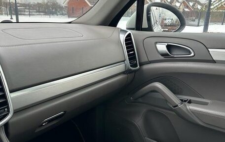 Porsche Cayenne III, 2010 год, 2 800 000 рублей, 14 фотография
