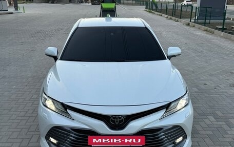 Toyota Camry, 2019 год, 2 800 000 рублей, 7 фотография