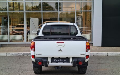 Mitsubishi L200 IV рестайлинг, 2012 год, 1 399 000 рублей, 4 фотография