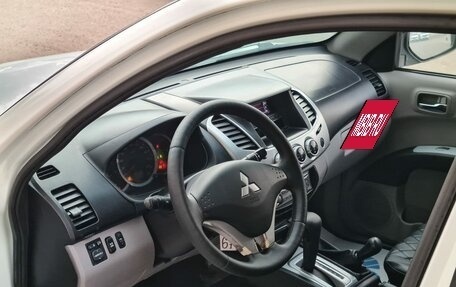 Mitsubishi L200 IV рестайлинг, 2012 год, 1 399 000 рублей, 15 фотография