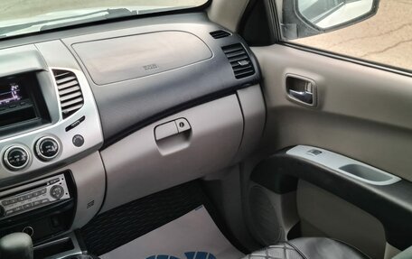 Mitsubishi L200 IV рестайлинг, 2012 год, 1 399 000 рублей, 22 фотография