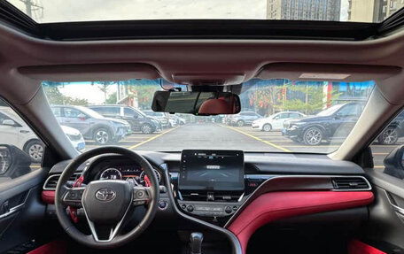 Toyota Camry, 2022 год, 2 393 000 рублей, 7 фотография