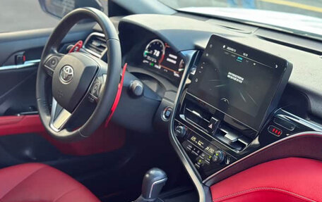 Toyota Camry, 2022 год, 2 393 000 рублей, 11 фотография
