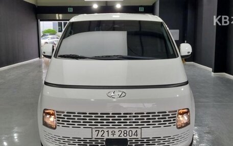 Hyundai Staria, 2021 год, 3 000 000 рублей, 3 фотография