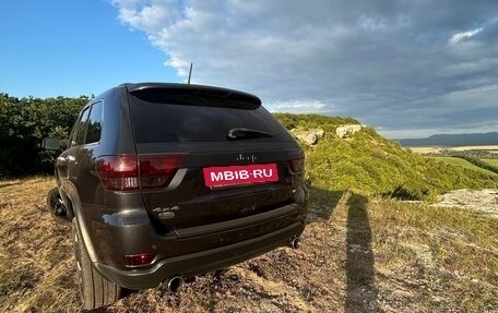 Jeep Grand Cherokee, 2012 год, 2 000 000 рублей, 4 фотография