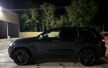 Jeep Grand Cherokee, 2012 год, 2 000 000 рублей, 12 фотография