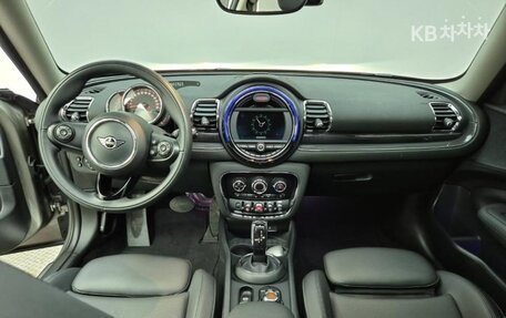 MINI Clubman, 2020 год, 2 100 000 рублей, 5 фотография