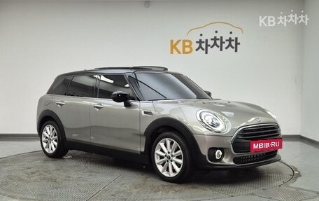MINI Clubman, 2020 год, 2 100 000 рублей, 2 фотография