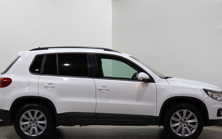 Volkswagen Tiguan I, 2015 год, 1 390 000 рублей, 4 фотография