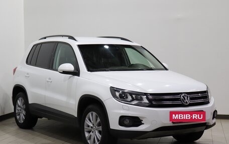 Volkswagen Tiguan I, 2015 год, 1 390 000 рублей, 3 фотография