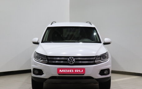 Volkswagen Tiguan I, 2015 год, 1 390 000 рублей, 2 фотография