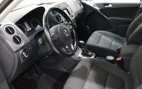 Volkswagen Tiguan I, 2015 год, 1 390 000 рублей, 17 фотография