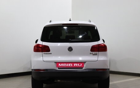 Volkswagen Tiguan I, 2015 год, 1 390 000 рублей, 6 фотография